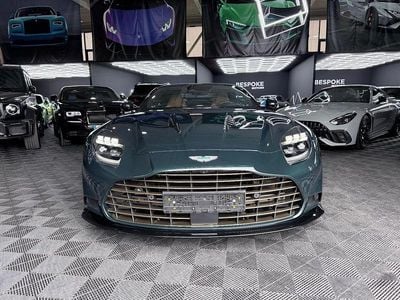 Nouă Aston Martin Vanquish 835 CP (614 kW) 2026 Verde