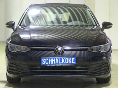 Gebraucht VW Golf VIII Life 150 PS (110 kW) 2024 Deep black pearlescent Limousine
