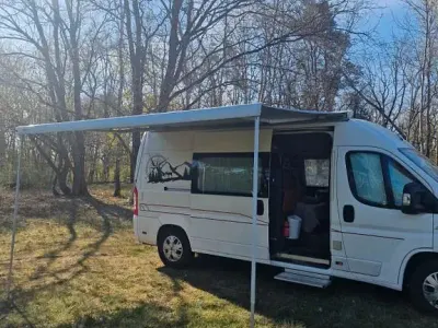 Second-hand Fiat Ducato 218 CP (160 kW) 2011 Alb Van