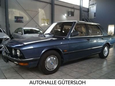 Gebraucht BMW 525 150 PS (110 kW) 1981 Blau Limousine