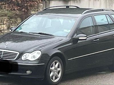 Blau Gebraucht 2003 Mercedes C240 Avantgarde Kombi | 2.999 € (Fairer Preis)