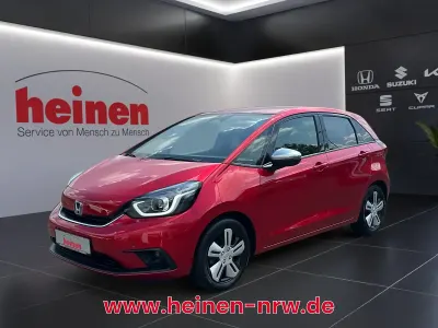 Gebraucht Honda Jazz Executive 109 PS (80 kW) 2022 Premium crystal red Kleinwagen