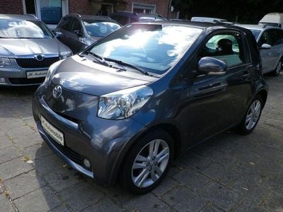 Toyota iQ