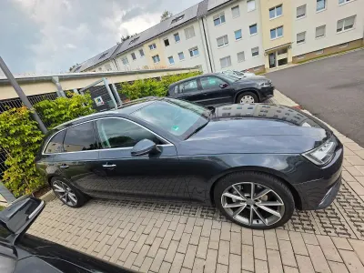 Gebraucht Audi A4 190 PS (139 kW) 2018 Grau Kombi