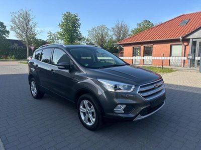 gebraucht Ford Kuga 1,5 EcoBoost 4x2 110kW Titanium Titanium