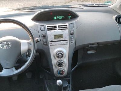 gebraucht Toyota Yaris 1,0