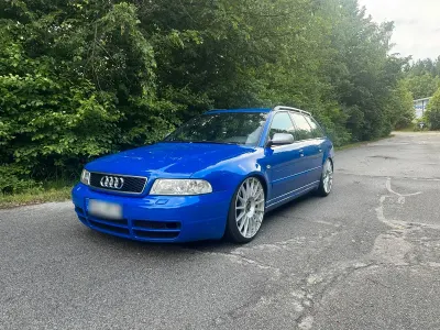 Gebraucht Audi S4 265 PS (194 kW) 2000 Blau Kombi