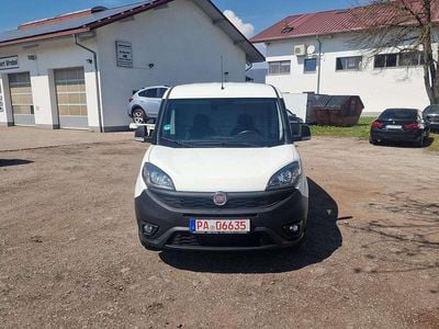 Gebraucht Fiat Doblò 101 PS (74 kW) 2019 Colore esterno (weiß) Van / Kleinbus