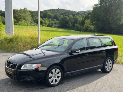 Gebraucht Volvo V70 136 PS (100 kW) 2008 Schwarz Kombi