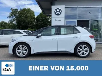 Gebraucht VW ID.3 Pro Performance 150 kW (204 PS) 2022 Weiß metallic Kleinwagen