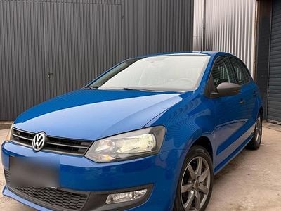Gebraucht VW Polo 70 PS (51 kW) 2010 Blau Kleinwagen