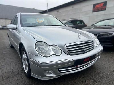 Brillantsilber Gebraucht 2004 Mercedes C200 Elegance Limousine | 5.499 € (Teuer)
