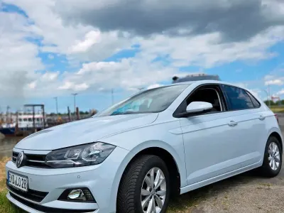 Gebraucht VW Polo 95 PS (69 kW) 2018 Weiß Kleinwagen