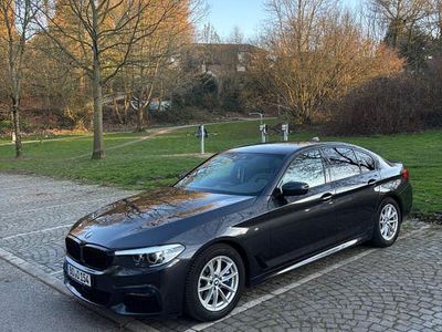 Gebraucht BMW 530 M Sport 252 PS (185 kW) 2019 Grau Limousine