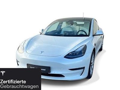 Second-hand Tesla Model 3 Long Range RWD 208 kW (283 CP) 2021 Alb Berlinǎ