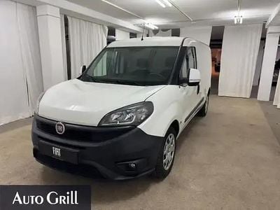 Weiss Gebraucht 2018 Fiat Doblò Van / Kleinbus | 10.900 € (Fairer Preis)