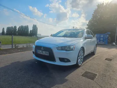 Begagnad Mitsubishi Lancer
