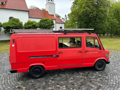 Gebraucht Mercedes T1 105 PS (77 kW) 1994 Rot Van