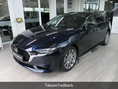 Neu Mazda 3 Takumi-Line 140 PS (102 kW) 2026 Blau Limousine