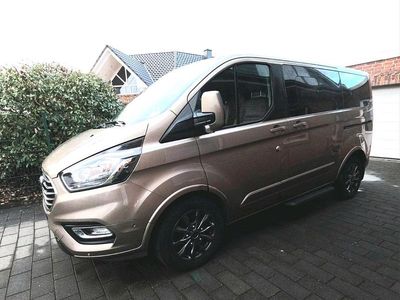Andere farben Gebraucht 2021 Ford Tourneo Van / Kleinbus | 37.500 €