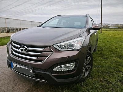 Gebraucht Hyundai Santa Fe 197 PS (144 kW) 2014 Braun SUV