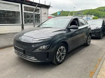 Usata Hyundai Kona Edition 30+ 100 kW (136 CV) 2022 Nero SUV