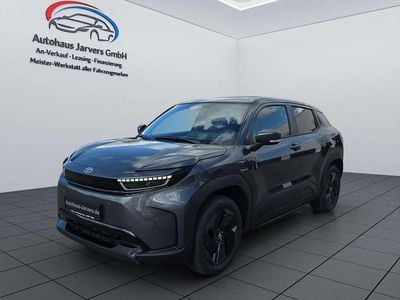 Neu Toyota Urban Cruiser 127 kW (174 PS) 2026 Grandeur grey SUV