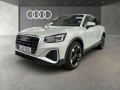 Tausilber metallic Gebraucht 2025 Audi Q2 S-Line SUV | 41.740 €