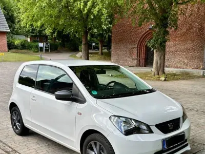 Gebraucht Seat Mii CONNECT 75 PS (55 kW) 2016 Weiß Kleinwagen