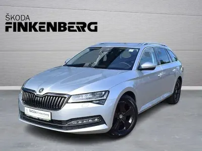 Gebraucht Skoda Superb Style 200 PS (147 kW) 2021 Brillantsilber metallic Kombi
