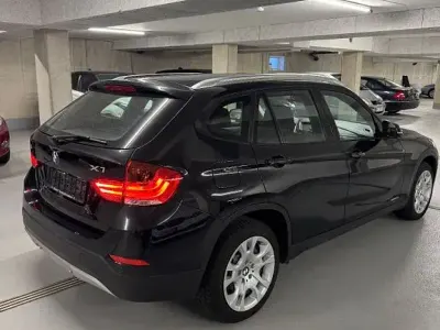 Gebraucht BMW X1 143 PS (105 kW) 2013 Schwarz SUV