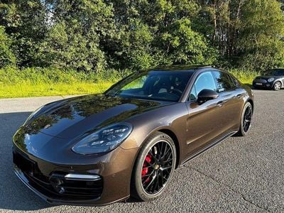 Porsche Panamera GTS