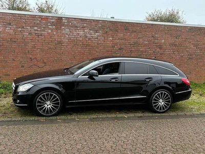 Gebraucht 2013 Mercedes CLS350 Shooting Brake Edition 1 Kombi | 12.700 €
