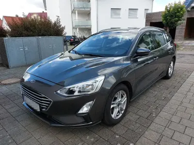 Gebraucht Ford Focus Cool & Connect 101 PS (74 kW) 2019 Grau Limousine