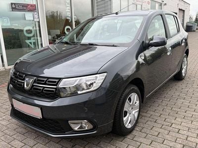 Second-hand Dacia Sandero Comfort 90 CP (66 kW) 2018 Verde SUV