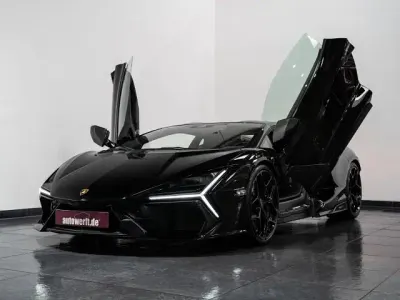 Neu Lamborghini Revuelto 1016 PS (747 kW) 2025 Nero noctis metallic Coupé