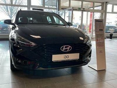 Gebraucht Hyundai i30 Advantage 101 PS (74 kW) 2024 Andere farbe Kombi