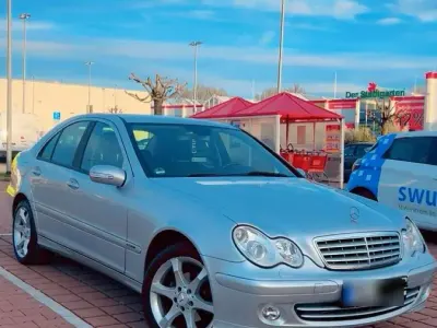Gebraucht Mercedes C180 Sport Edition 143 PS (105 kW) 2005 Silber Limousine