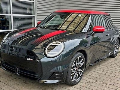 Gebraucht Mini Cooper 160 kW (218 PS) 2024 Schwarz Kleinwagen