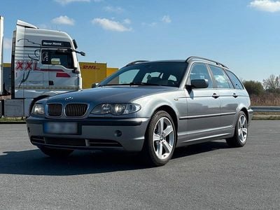 Gebraucht BMW 330 231 PS (169 kW) 2003 Grau Kombi