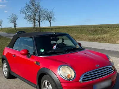 Usata Mini Cooper Cabriolet 133 CV (97 kW) 2010 Rosso Cabrio