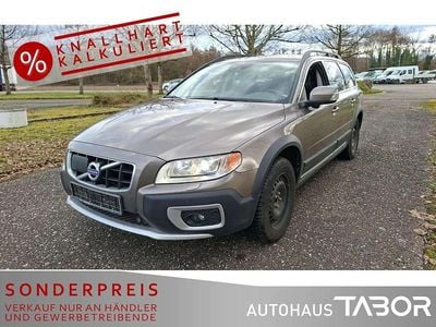 Second-hand Volvo XC70 Summum 215 CP (158 kW) 2011 Gri Break