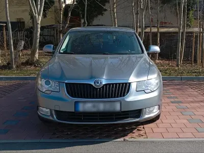 Gebraucht Skoda Superb 160 PS (117 kW) 2008 Grau Kombi