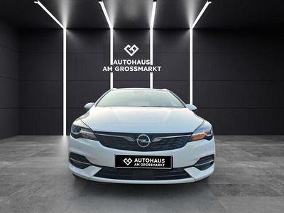 Weiß Gebraucht 2020 Opel Astra Elegance Kombi | 18.390 € (Etwas zu teuer)