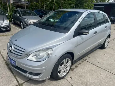 Gebraucht Mercedes B180 109 PS (80 kW) 2007 Grau Van / Kleinbus