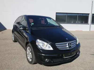 Gebraucht Mercedes B200 193 PS (141 kW) 2006 Schwarz Van / Kleinbus