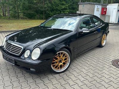 Mercedes CLK320