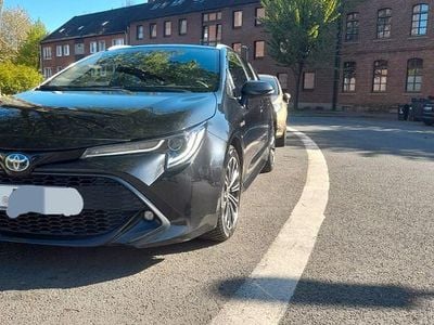 Usata Toyota Corolla Lounge 184 CV (135 kW) 2020 Nero Station wagon