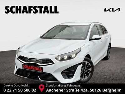 Gebraucht Kia Ceed Sportswagon Vision 141 PS (103 kW) 2022 Weiss (casa white) Kombi