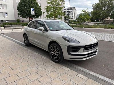 Porsche Macan S